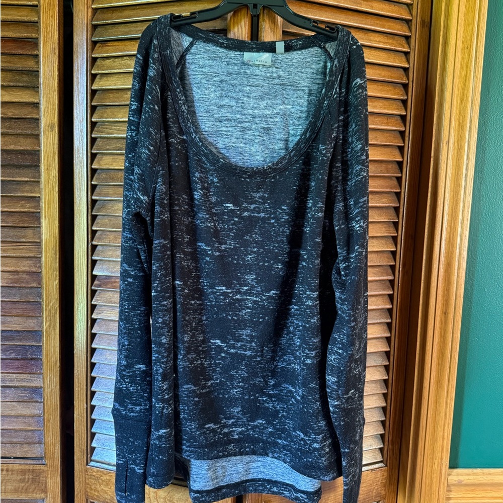 Athleta Black and Gray Heathered Top
